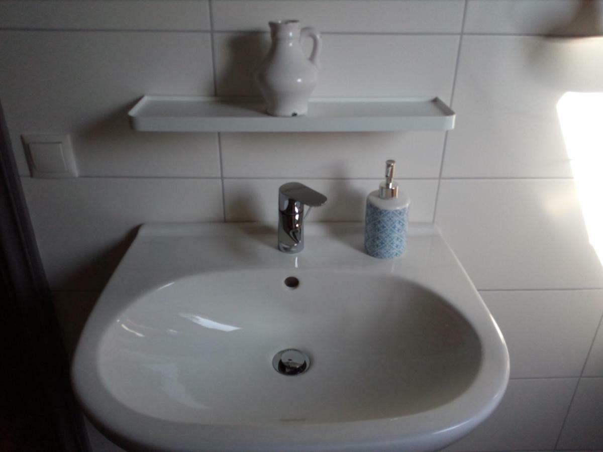 Langs De Maas Bed and Breakfast Boxmeer Exteriör bild
